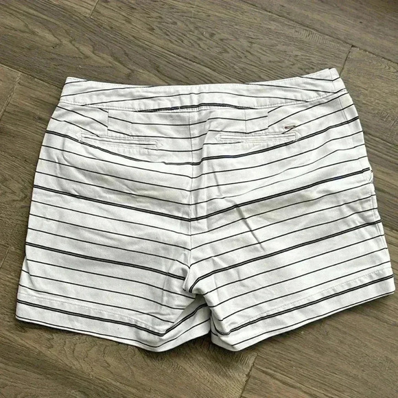 Tommy Hilfiger | White  striped sailer nautical shorts - Picture 10 of 11